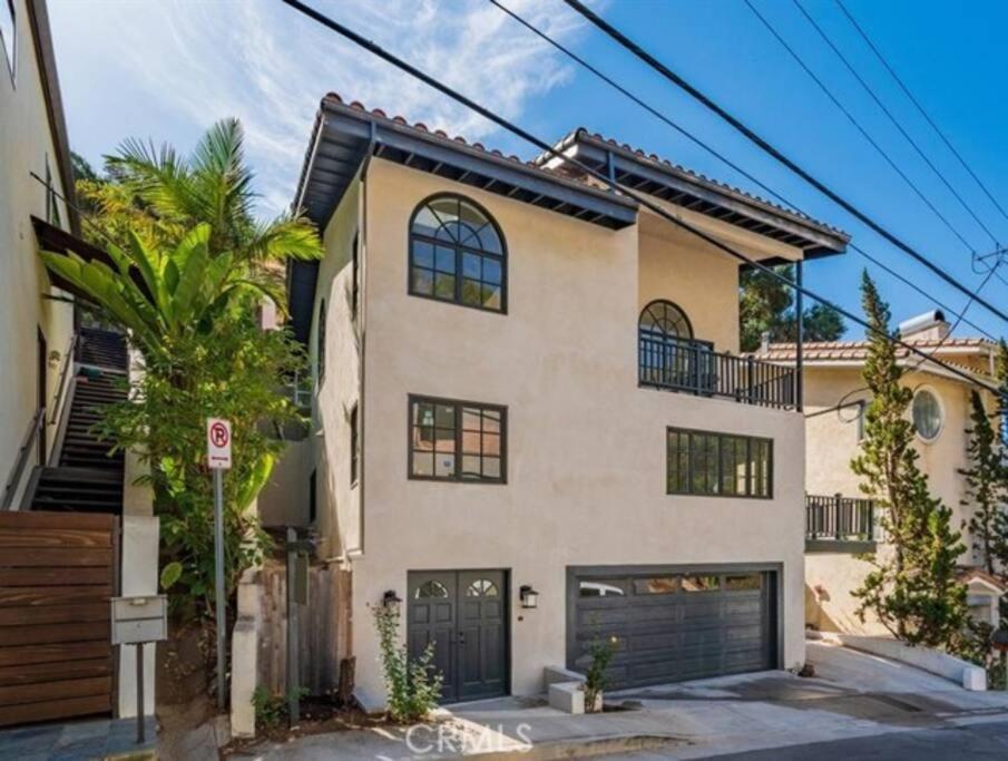 Stunning Mediterranean Mansion In Laurel Canyon Лос-Анджелес Экстерьер фото